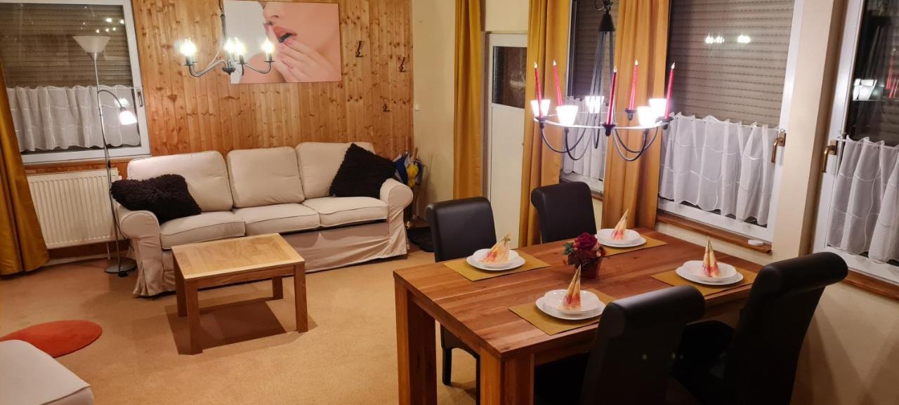 Ferienwohnung Halle/Lettin Halle  ภายนอก รูปภาพ