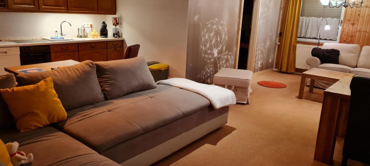 Ferienwohnung Halle/Lettin Halle  ภายนอก รูปภาพ